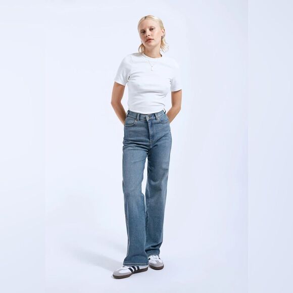 dr denim Pants - Dr. Denim Moxy straight leg Jean in cape mid blue sz 18